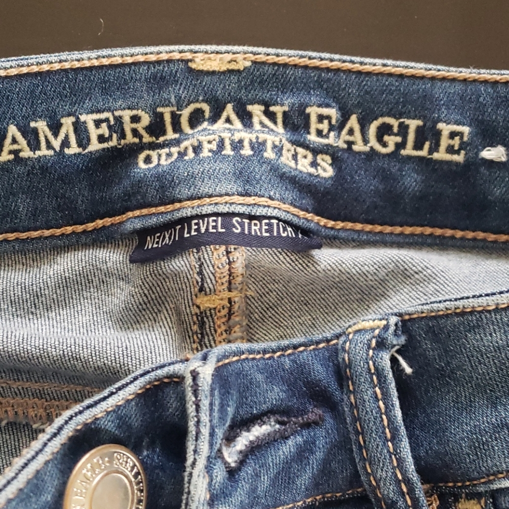 Jeans - Picture 2 of 3